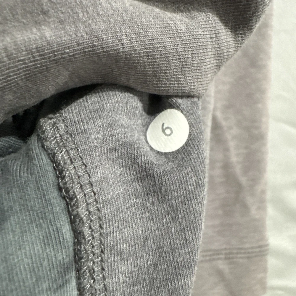 Lululemon Savasana Gray Watercolor Wrap Cardigan Funnel Jacket‎ Snap Button Sz 6